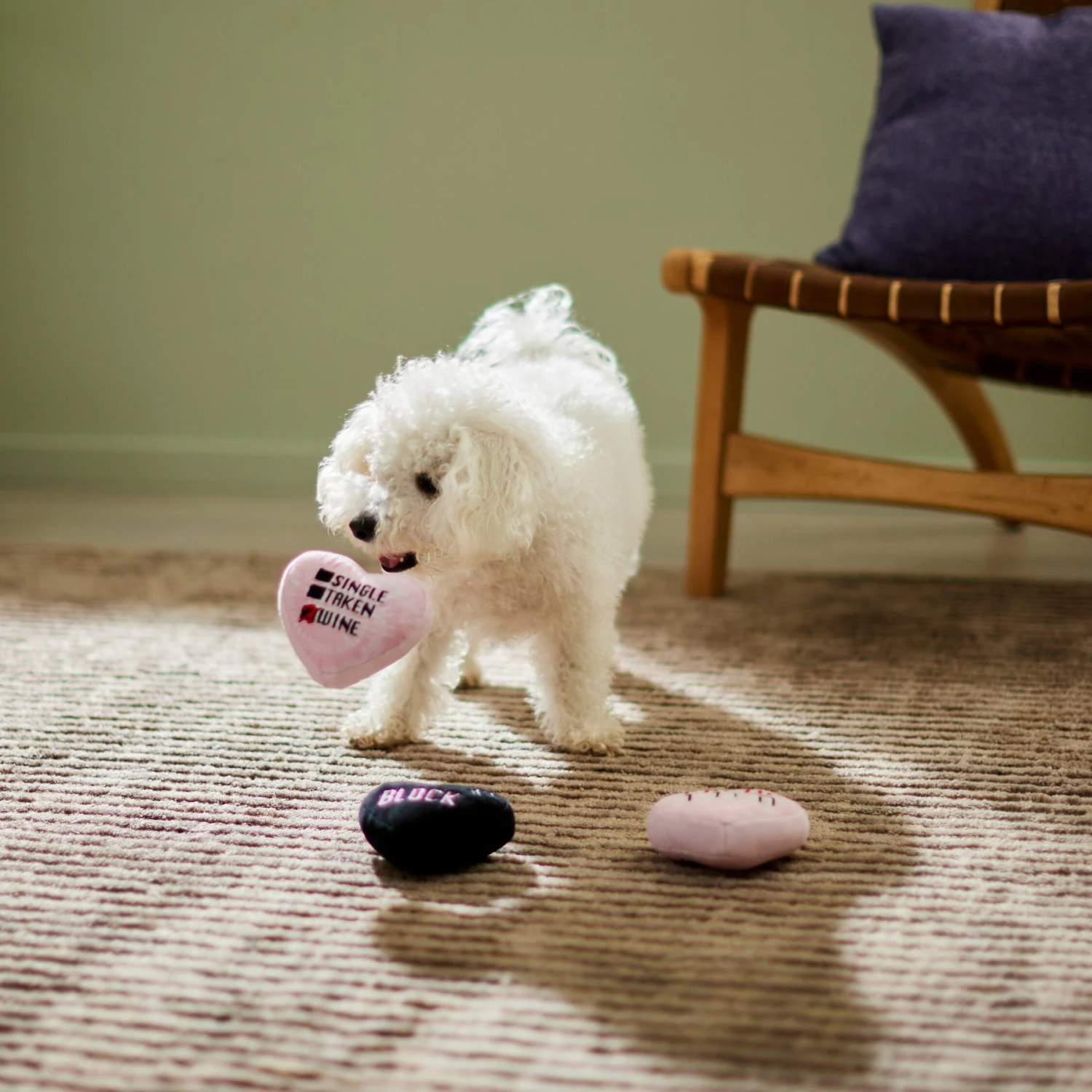 Frisco Valentine Anti-Valentine Hearts Plush Squeaky Dog Toy 5 Frisco Valentine Anti-Valentine Hearts Plush Squeaky Dog Toy - Image 3